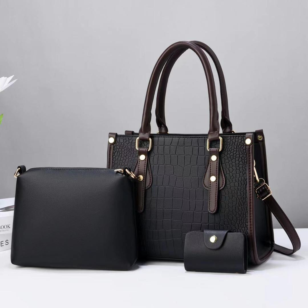 Classic Women 3 in 1 Handbag Sling bag with purse - Black