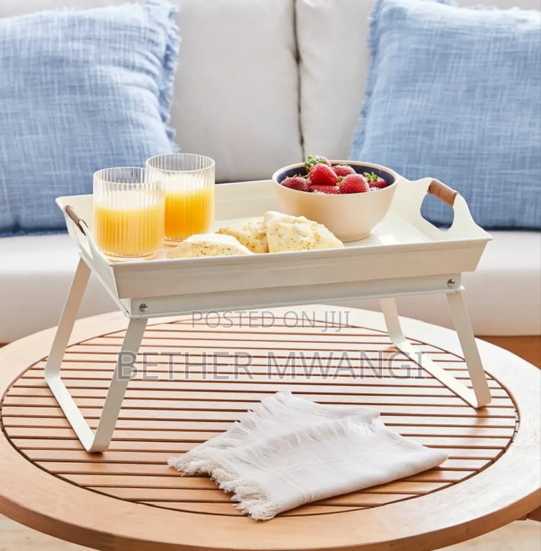 Vanilla White Rectangle Galvanized Steel Bed Serving Tray