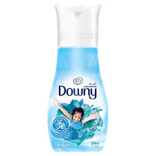 Downy Fabric Softener Valley Dew 300 ml