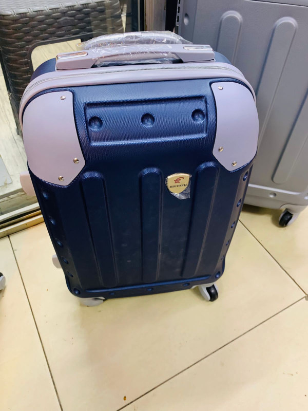 Small size single Luxurious Fibre Suitcase