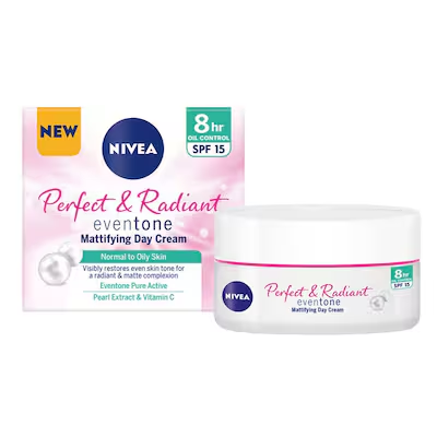 NIVEA Perfect & Radiant Even Tone Light Moisturiser 50ml