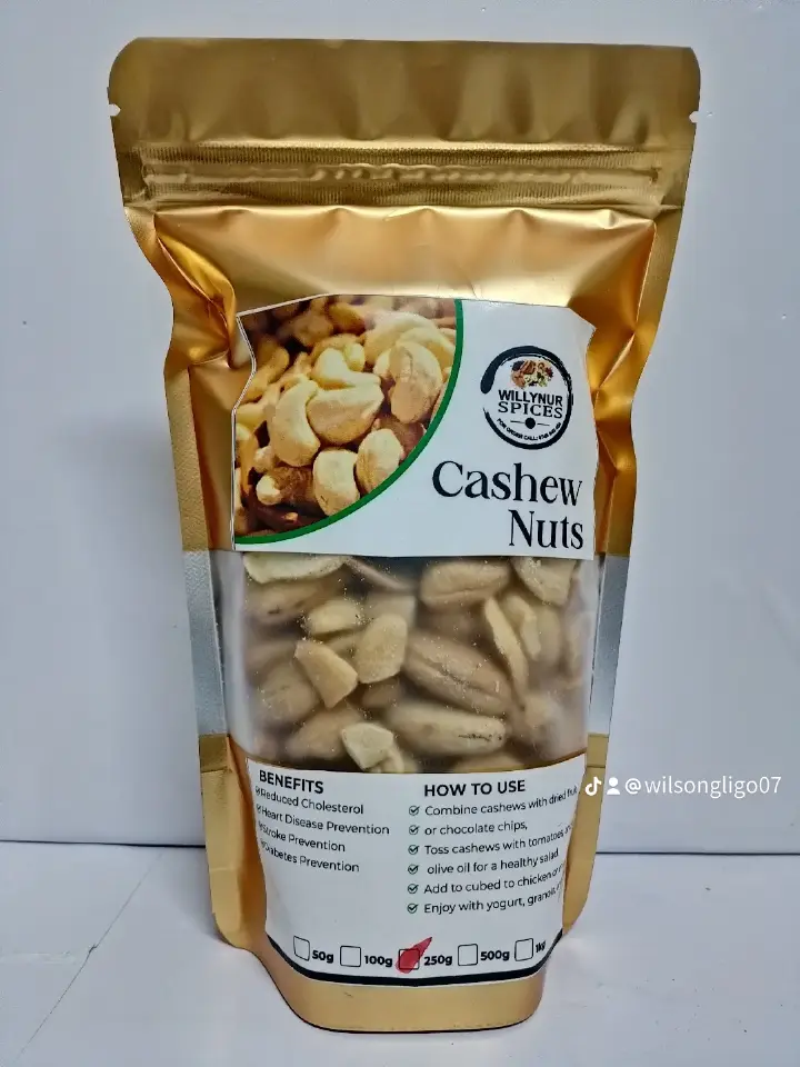 ROASTED CASHEW NUTS