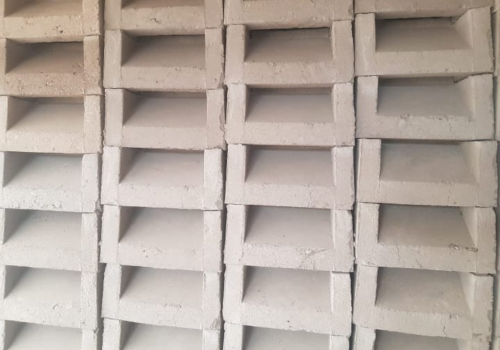 LOUVER  VENT DECOR