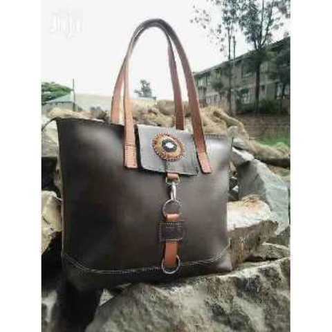 Leather tote bag
