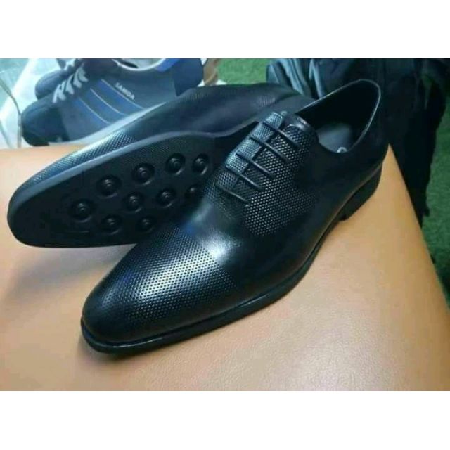 Official men's shoes