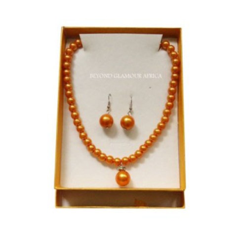 Ladies orange pearl jewelry set