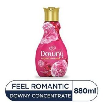 Downy Feel Romantic 880ml