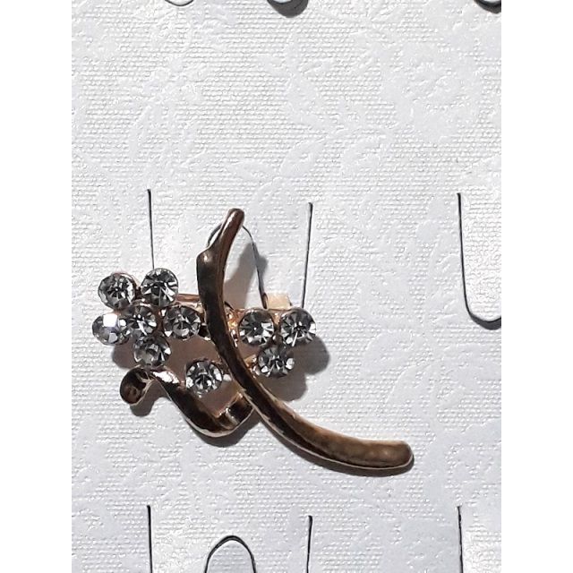 Womens Gold Plated clear crystal  Brooch