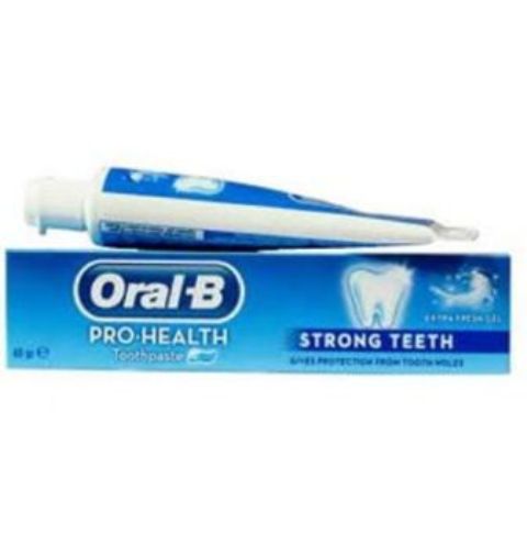 Oral-B Strong Teeth Extra Fresh 40g Tooth Paste